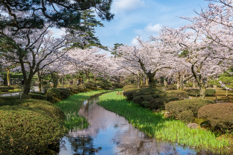 Kanazawa: Distinctly Different in Every Season