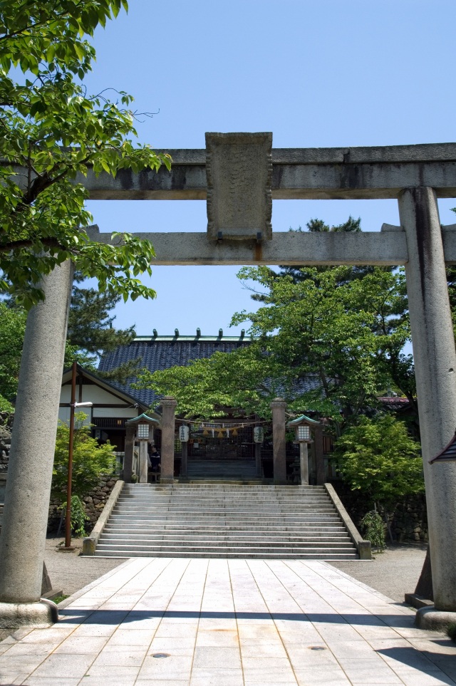 Utasu Jinja Shrine