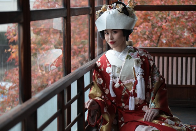 Kimono Photo Wedding in Kanazawa: Japanese Wedding Photo Shooting Plan in a traditional house in Kanazawa