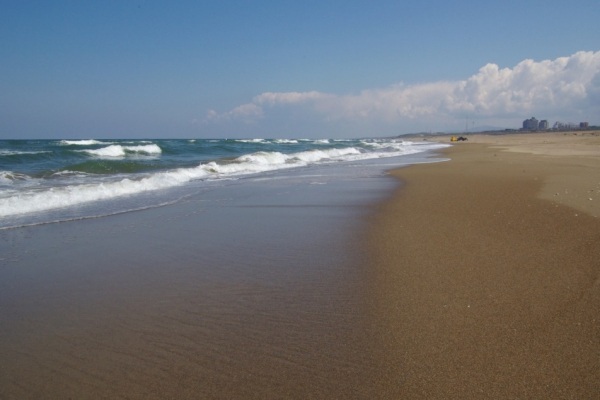 The closest beach to Kanazawa　～Uchinada Coast～