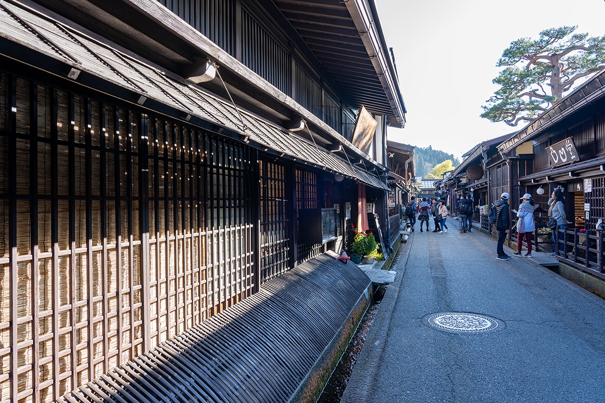Olden-day streets of Kamisannomachi, Hida-Takayama, Takayama City