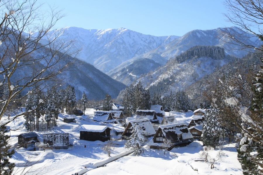 Sample Itinerary: Day Trip from Kanazawa to Gokayama and Shirakawa-go

