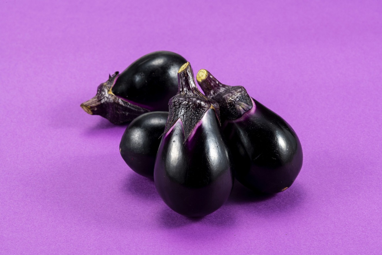 Heta Murasaki Nasu (Eggplants)