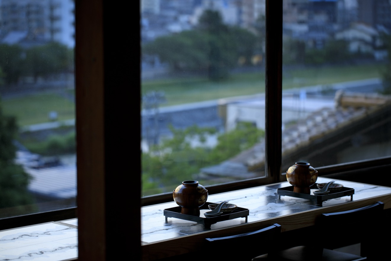 a sweeping seasonal view stretching out beneath you