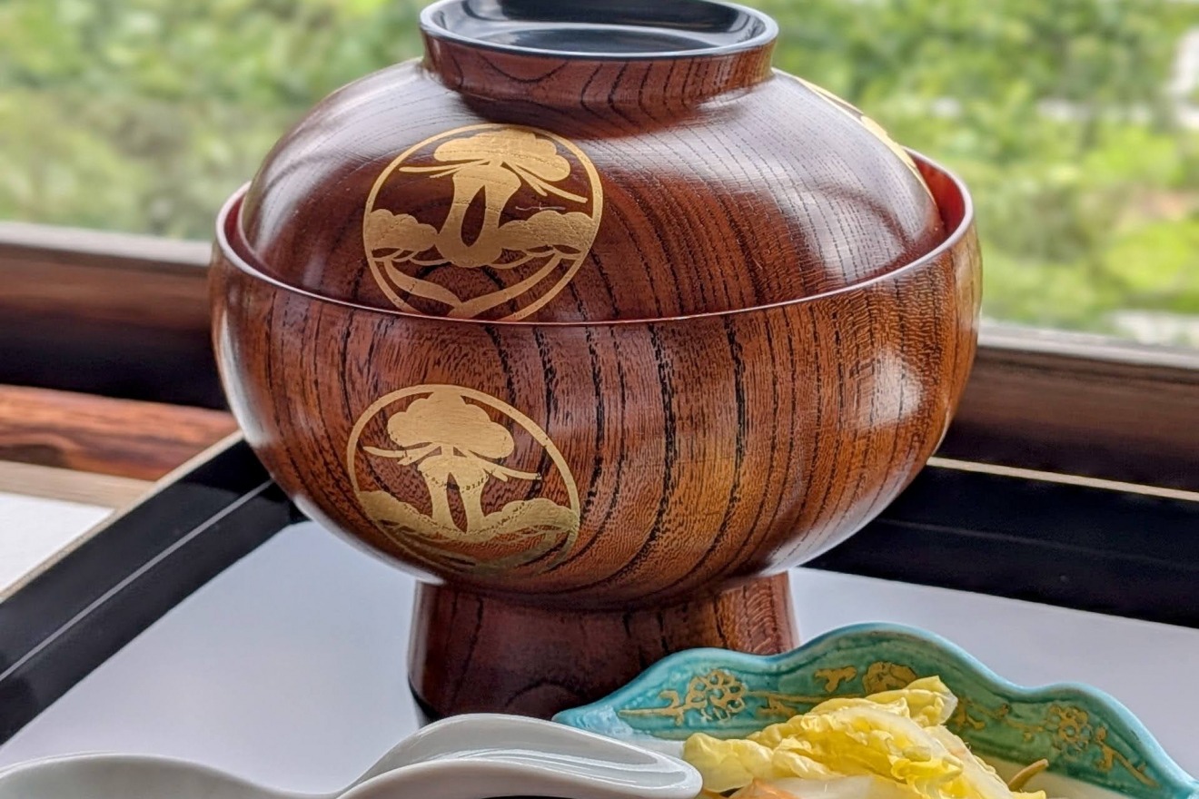 lacquerware