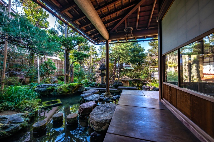 The canal also runs through the city gardens