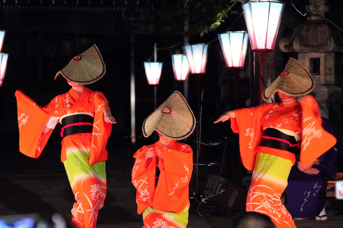 Day Trip to Enchanting "Owara Kaze no Bon" Festival