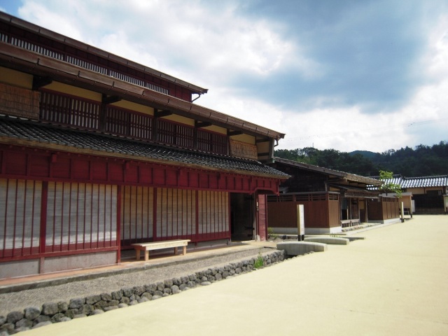 Kanazawa Yuwaku Edomura