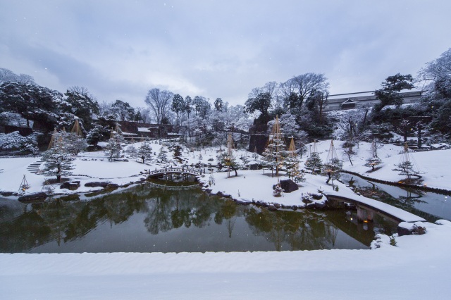 Kanazawa Castle Park / Gyokusen-inmaru Garden