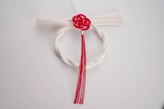 Shimenawa is believed to have the special power to ward off evil spirits or sickness
