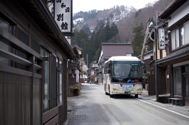 定期観光バス「白山めぐり　白山手取川ジオパーク号」