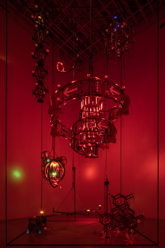 SIDE CORE: Living road, Living space