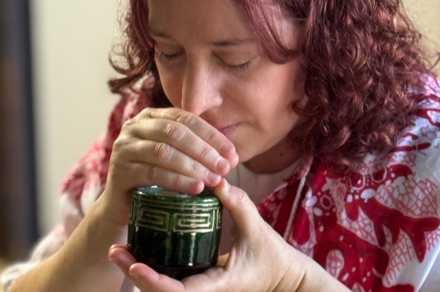 The unique experience of perceiving fragrance