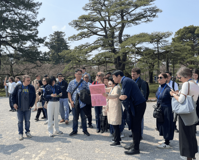 Detailed Guide of History and Structure of Kenrokuen Garden