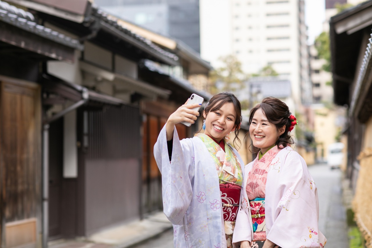 KIMONO IROHA