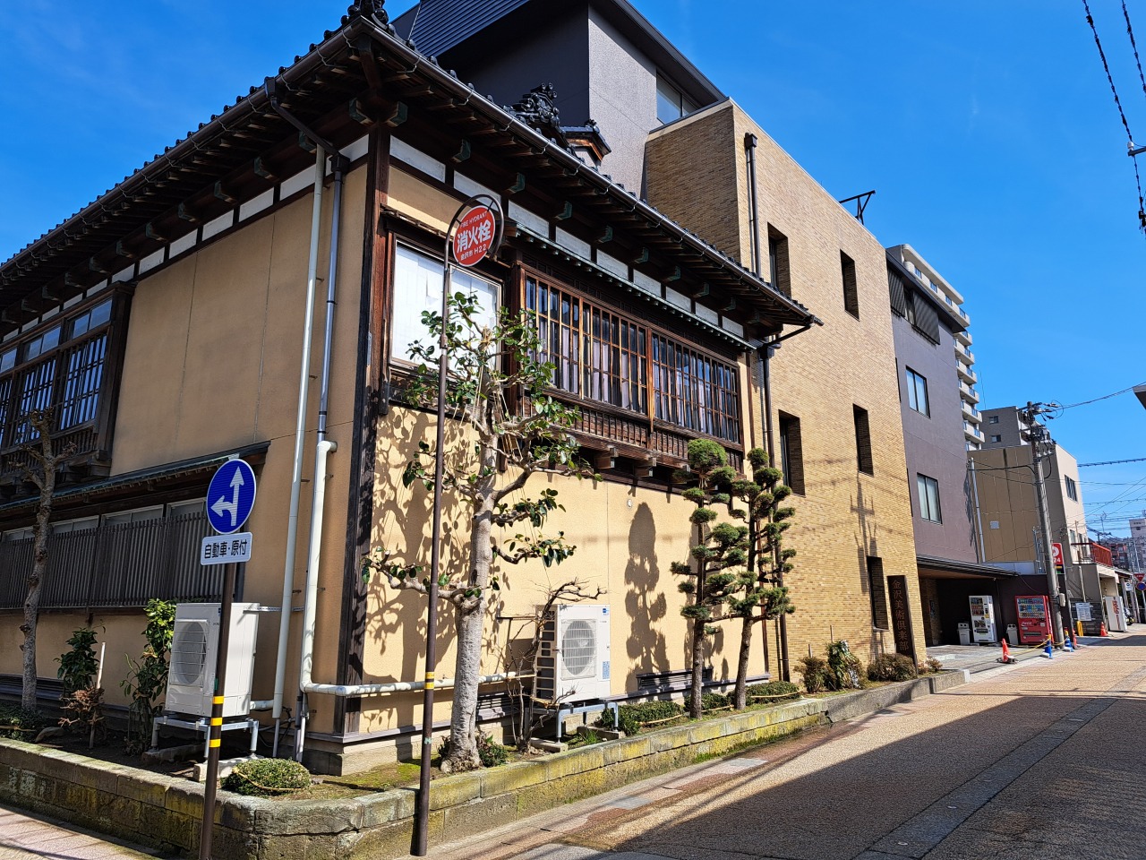 Kanazawa Art Club